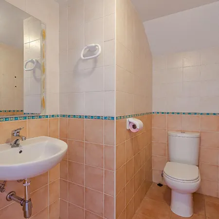 Townhouse Paraiso 2 Apartament *